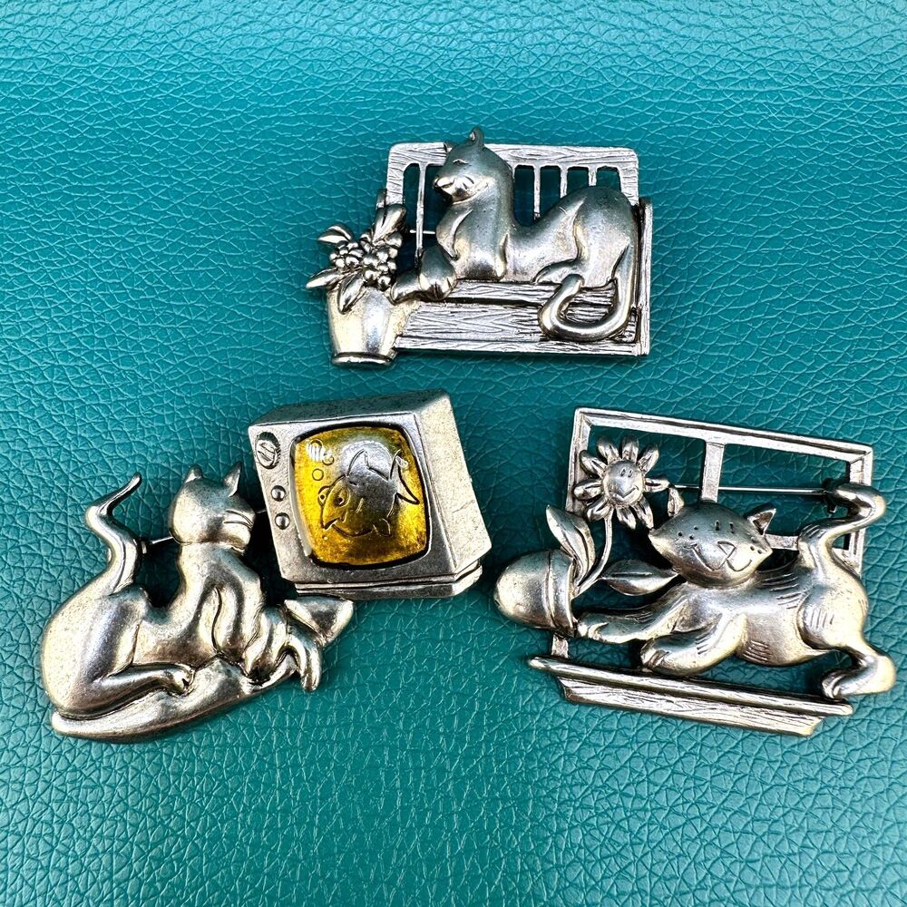 Vintage Cat Brooch Pin Lot Silver Tone Sitting on Windowsill Bench Watching TV
